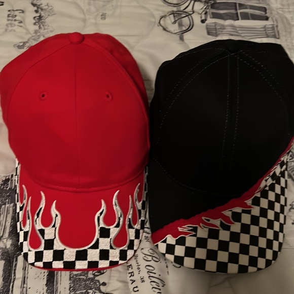 2 Caps - Picture 2 of 2